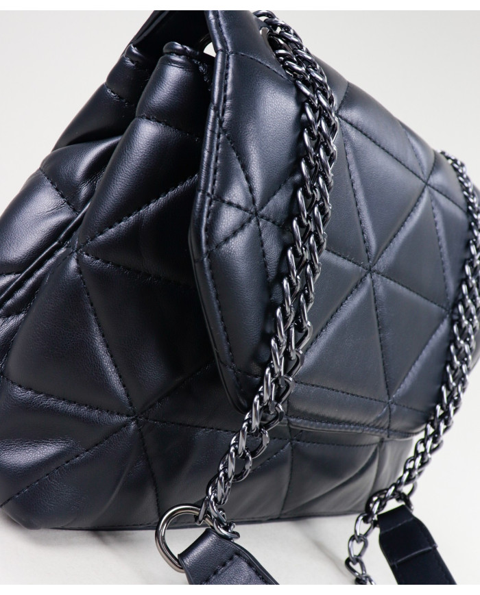 Lady's Black Shoulder Bag