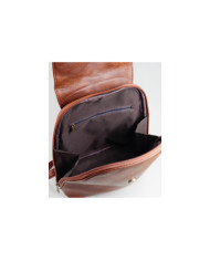 Mochila de mujer con detalle bordado