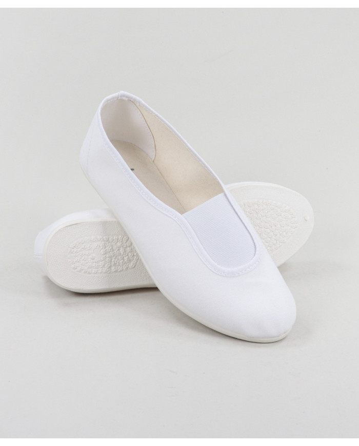 White Sabrinas of Gymnastics Ginova with Elastic