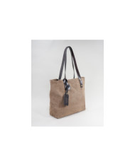Beige Bag of Lady Shopper in Skin