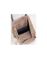 Beige Bag of Lady Shopper in Skin