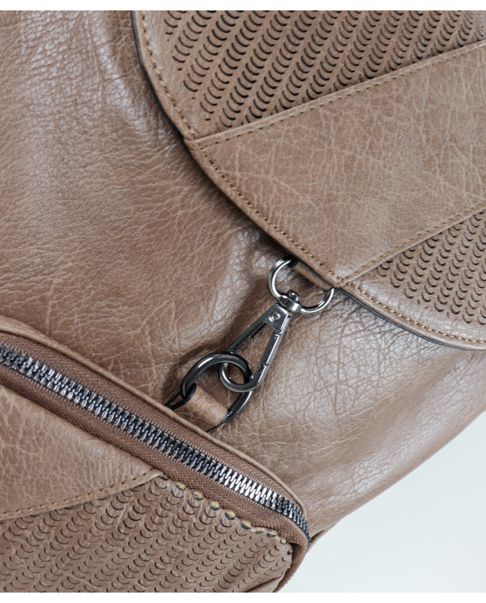 Mochila Taupe de Senhora com Bolso na Frente