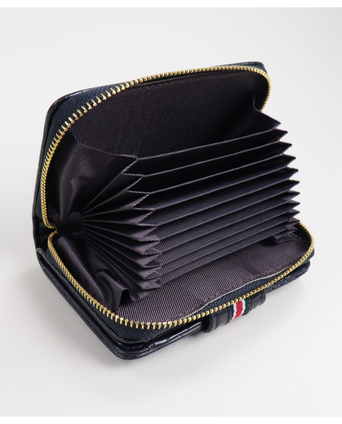 Lady's Black Wallet with Texture