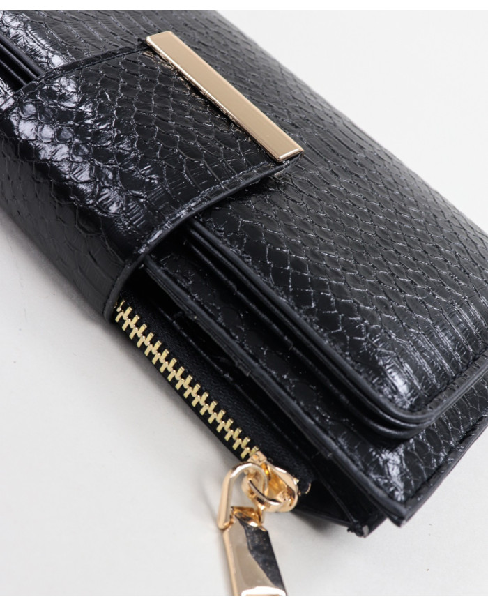 Cartera negra de mujeres con varias particiones