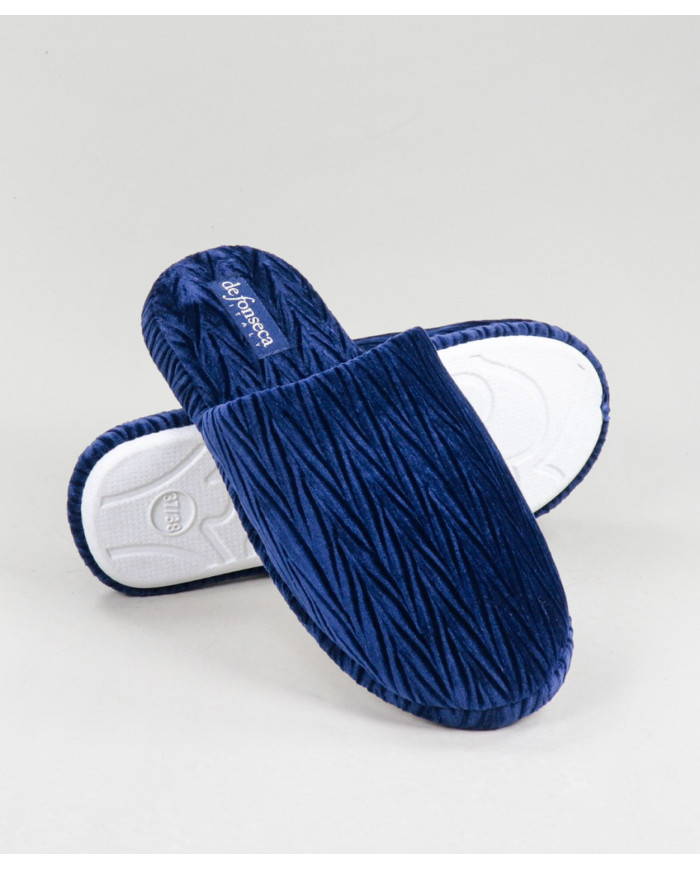 Ladies Room Slippers with Relief