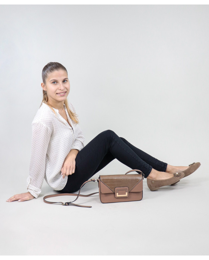 Ma'am Taupe Bag con Imman Button