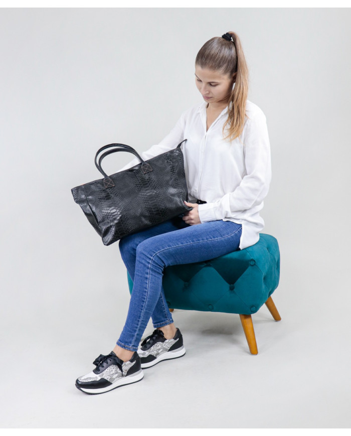 Black Lady Shopper Case