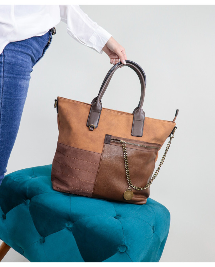 Camel Lady Shopper Bag with Chain
