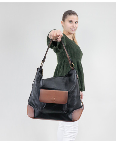 Mala Preta de Senhora com Bolso na Frente