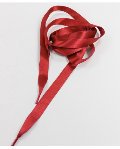 Pequeños curadores de Satin Rojo