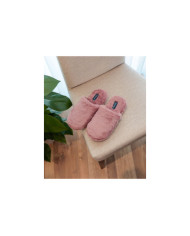 Ladies Room Slippers in Pelo