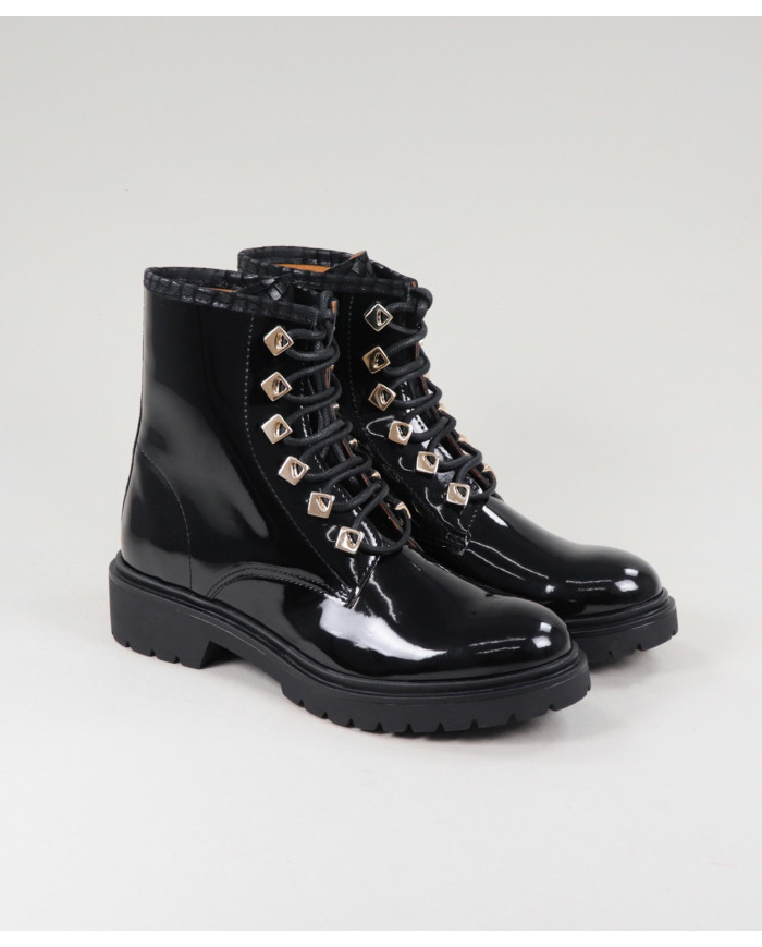 Ginova Rasos Botins with Metallic Apliques