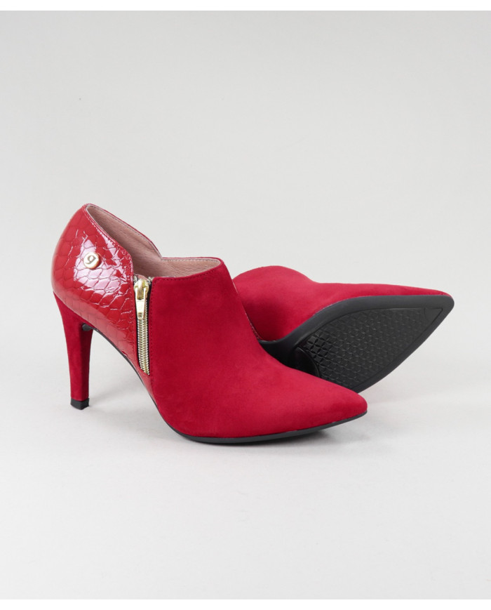 Red Ginova Buttons with Fecho