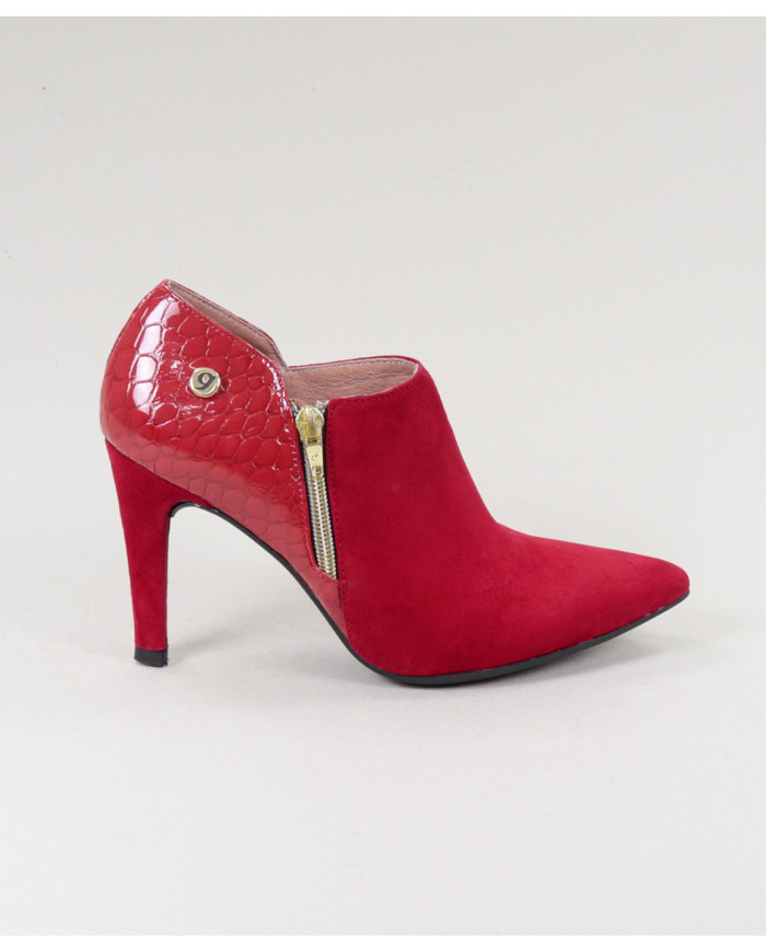 Red Ginova Buttons with Fecho