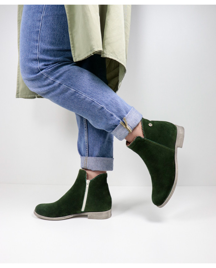 Rasas Ginova Botas con Rebordo Decorada