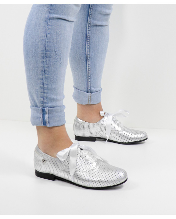 Ginova Rasos Zapatos con encaje Satin