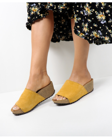 Chinelos de Senhora Ginova com Palmilha Anatómica em Cunha