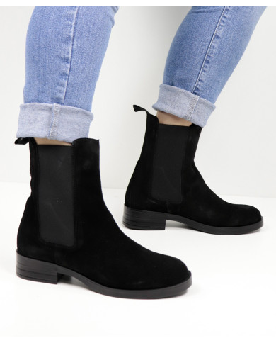 Black Women's Rasa Ginova Boots with Elastic