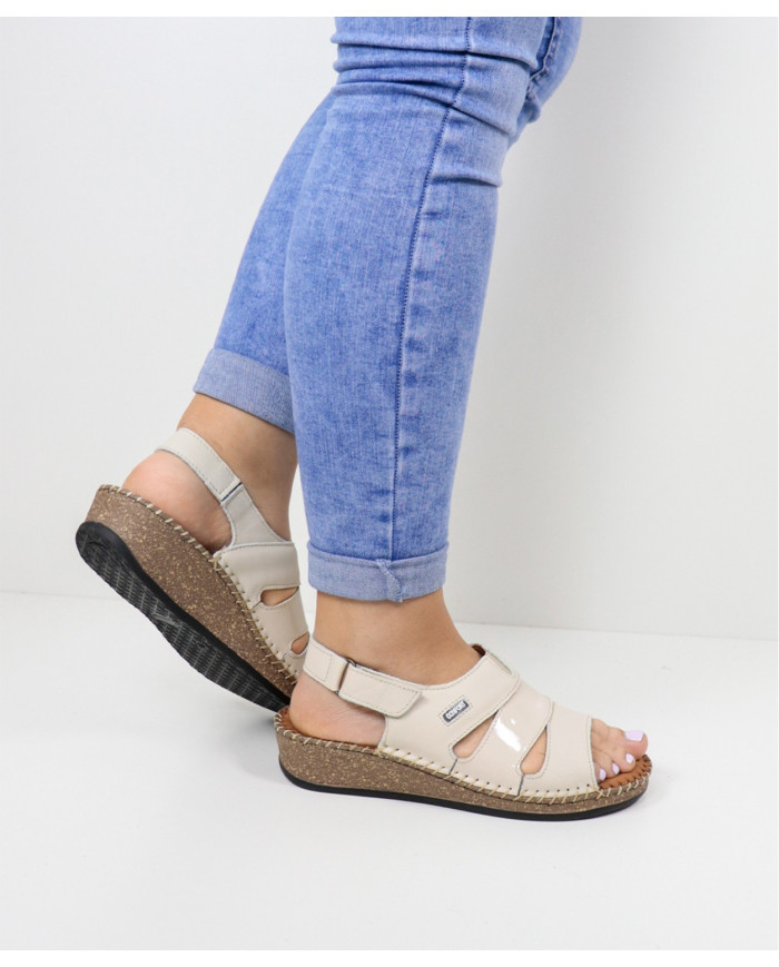 Sandalias Lady Ginova con tira ajustable