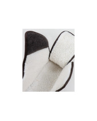 Pantufas em Xadrez Vermelho com Pelo no Interior