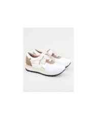 Lady Ginova shoes with Wholesalers