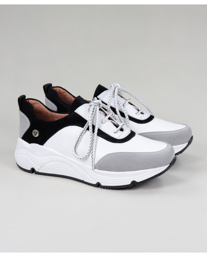 Ginova shoes with Wholesalers