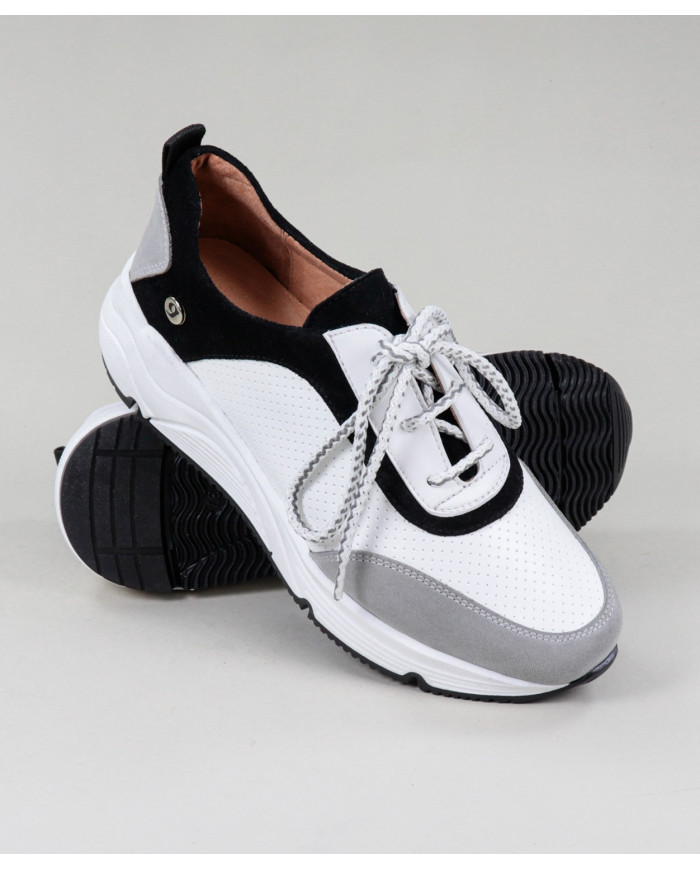 Ginova shoes with Wholesalers