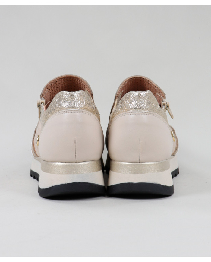 Taupe Ginova shoes Perforated with Elastic in the Laterals