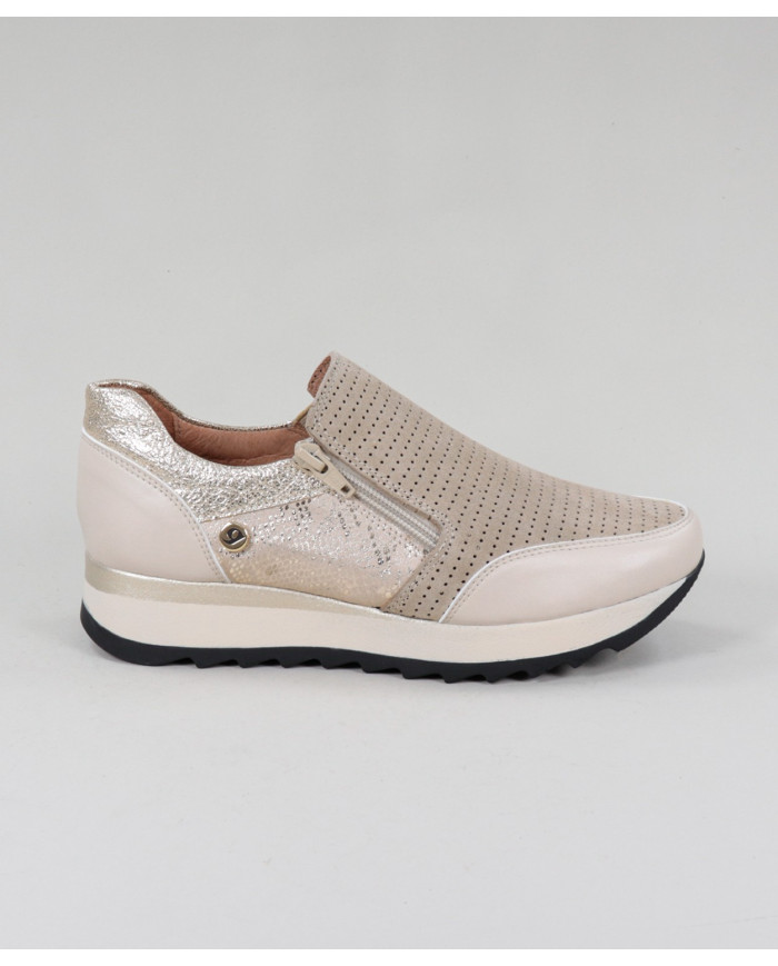 Taupe Ginova shoes Perforated with Elastic in the Laterals