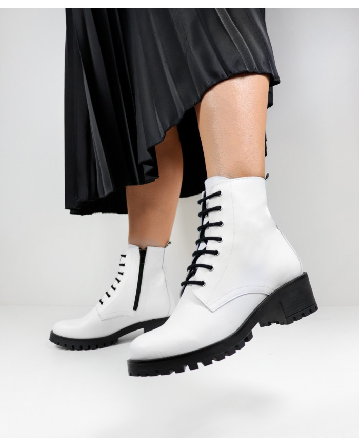 Botas militares de mujeres Ginova en Skin