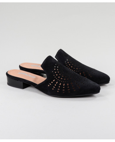 Mules Pretos Ginova de Senhora Perfurados