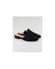 Black Mules Ginova de Senhora Perforated