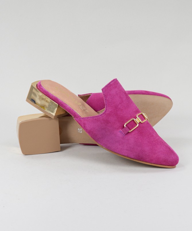 Mules Fuxia Ginova de Senhora com Aplique Dourado