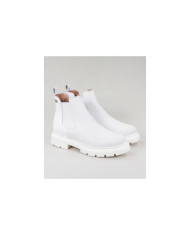 Ginova Woman Boots with Elastic