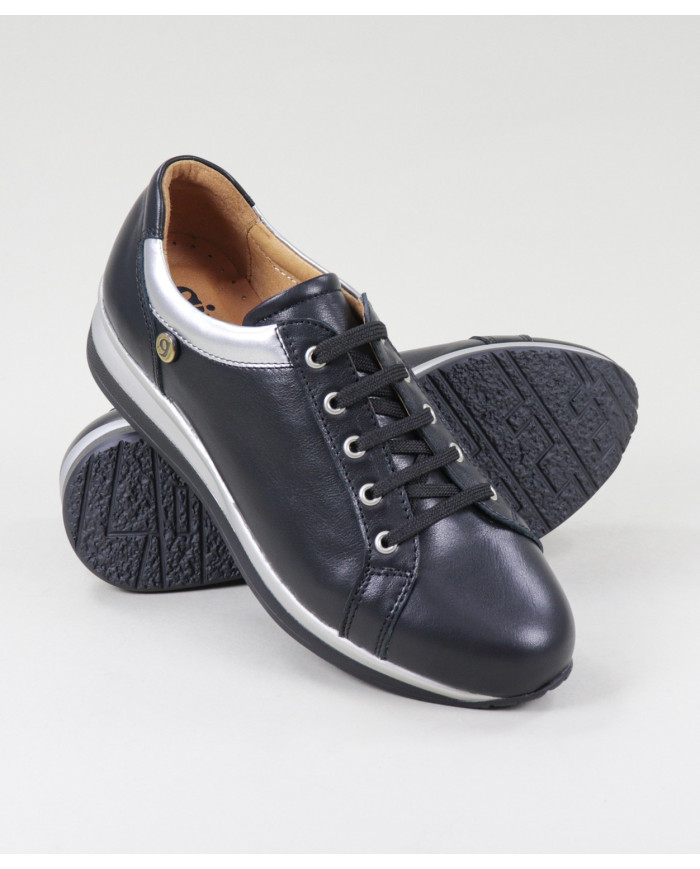 White Black Ladies Trainers with Wholesalers