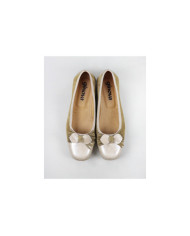 Sabrinas Taupe Ginova with Lace and Oranges