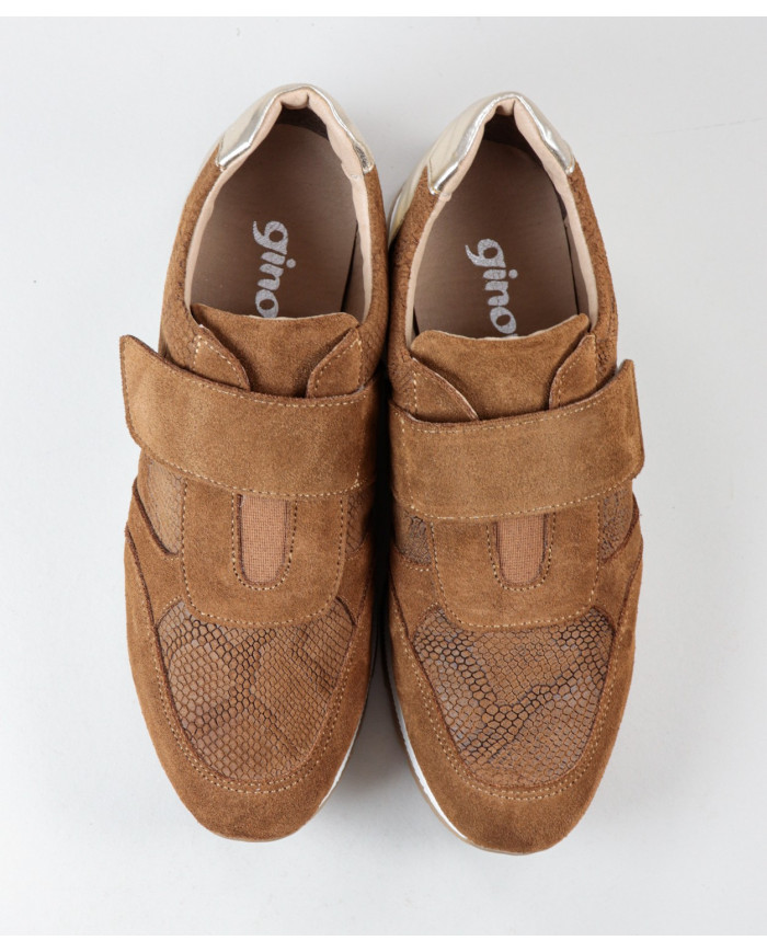 Camel Trainers of Women Ginova with Velcro
