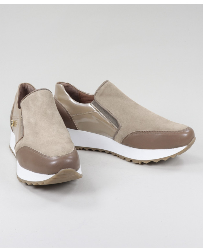 Zapatos Ginova con elástico en los laterales