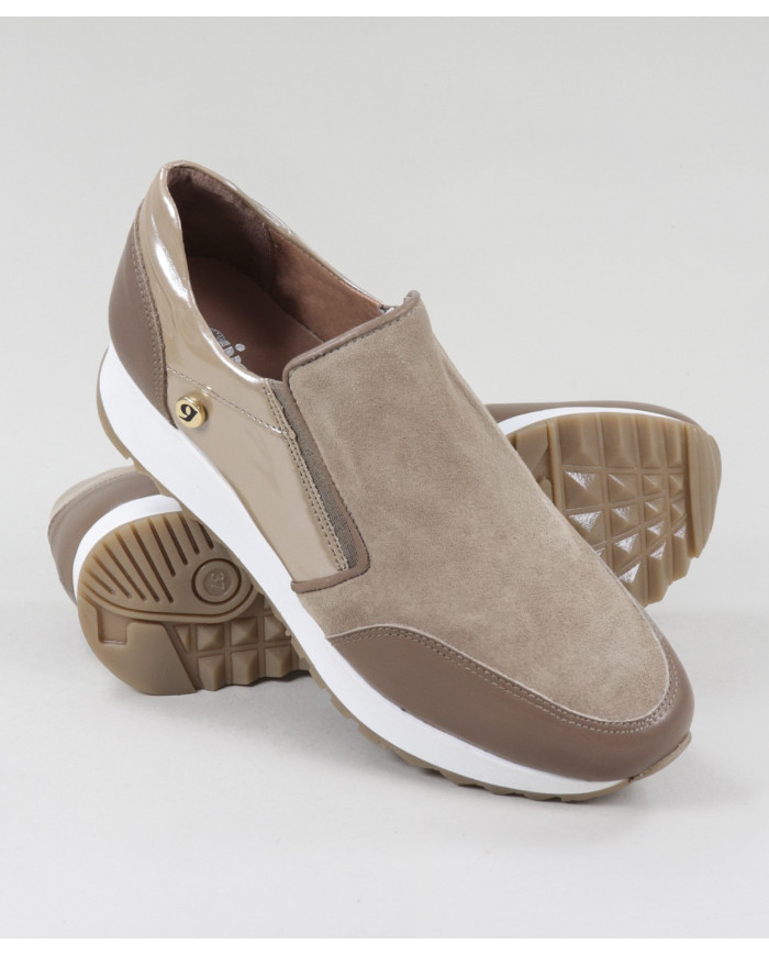 Zapatos Ginova con elástico en los laterales