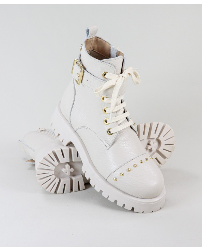 Women's Military Beige Boots Ginova with Tachas