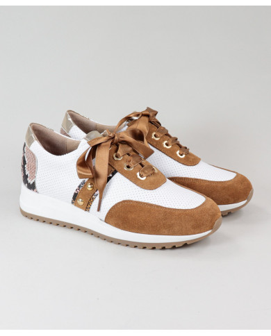 Sapatilhas Camel de Mulher Ginova com Pérolas