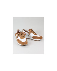 Sapatilhas Camel de Mulher Ginova com Pérolas