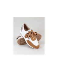 Sapatilhas Camel de Mulher Ginova com Pérolas