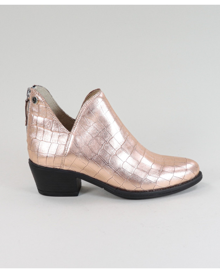 Women's Golden Boots Ginova with Clasp Back