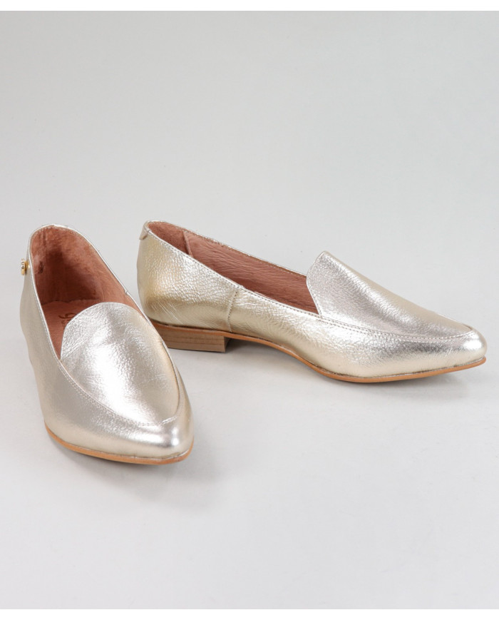 Sapatos Dourados Rasos Ginova Práticos