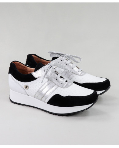 Women's Black and White shoes Ginova Wholesalers