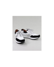 Women's Black and White shoes Ginova Wholesalers