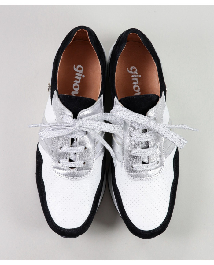 Sapatilhas Pretas e Brancas Ginova Femininas de Atacadores