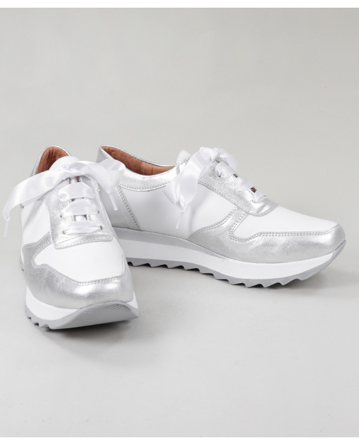 Sapatilhas Prata Ginova Femininas com Laços de Cetim