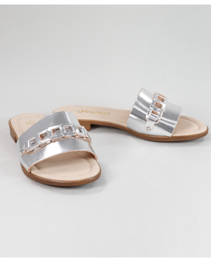 Silver Slippers of Lady Ginova with Strip Decorated